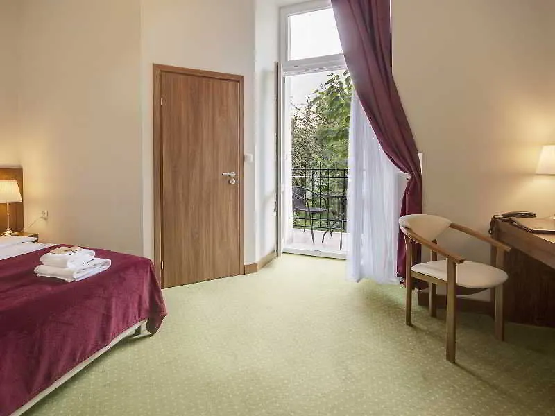 Hotel Yarden By Artery Hotels Krakow 3*,  Poland