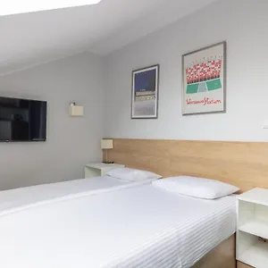 Esencja Warszawy Nowy Swiat Apartamento Varsóvia