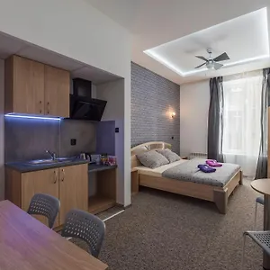 70s Albergue